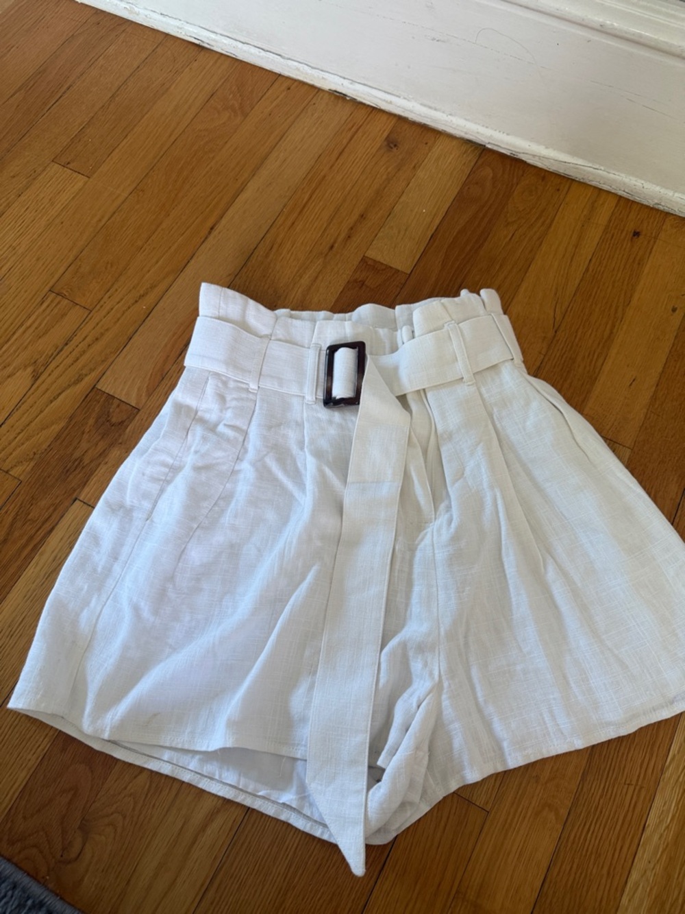 Charlie Holiday White High-Rise Paperbag Shorts with Belt